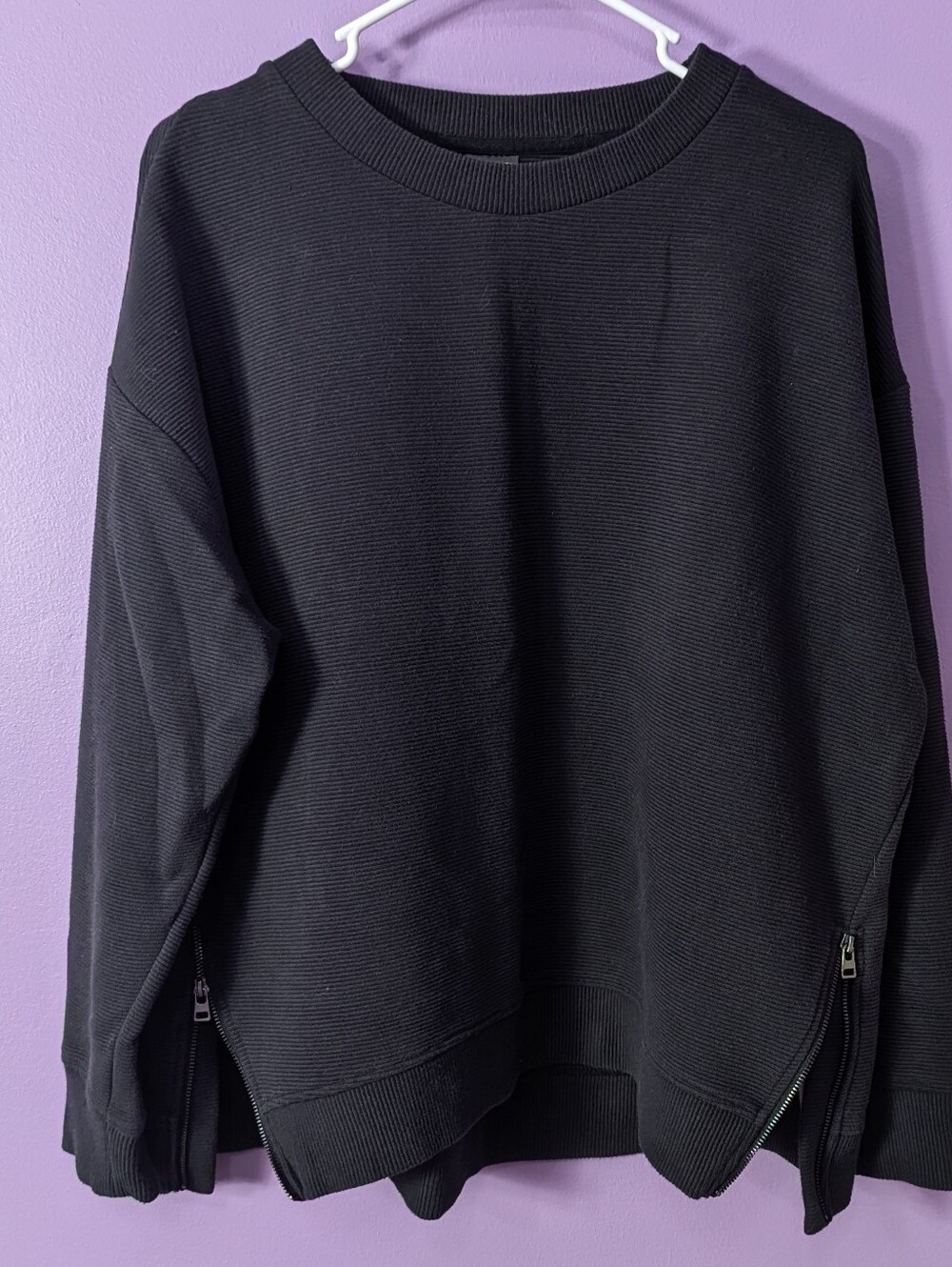 Avia Ribbed Side Zip Large Black Sweater